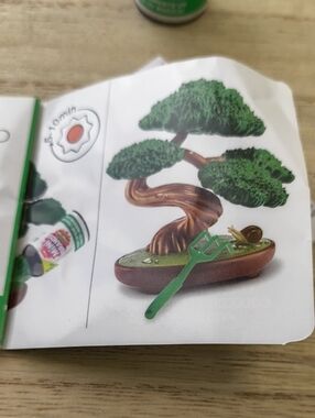 Zuru Mini Brands Create Garden Bonsai